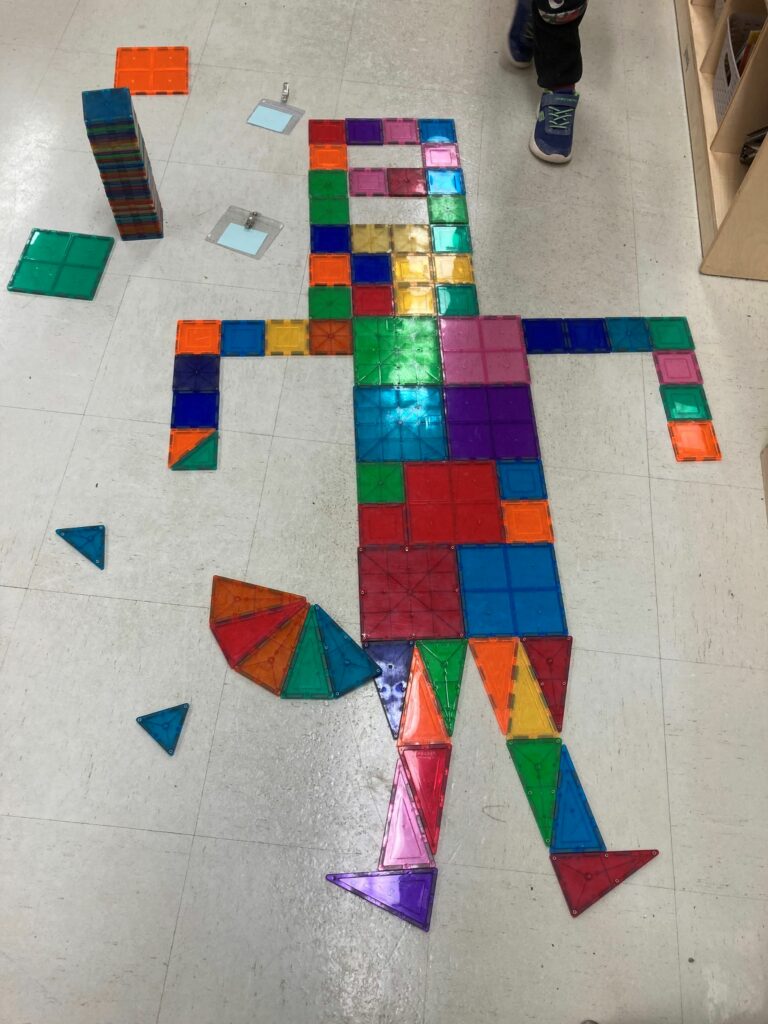 magna-tiles person with details
